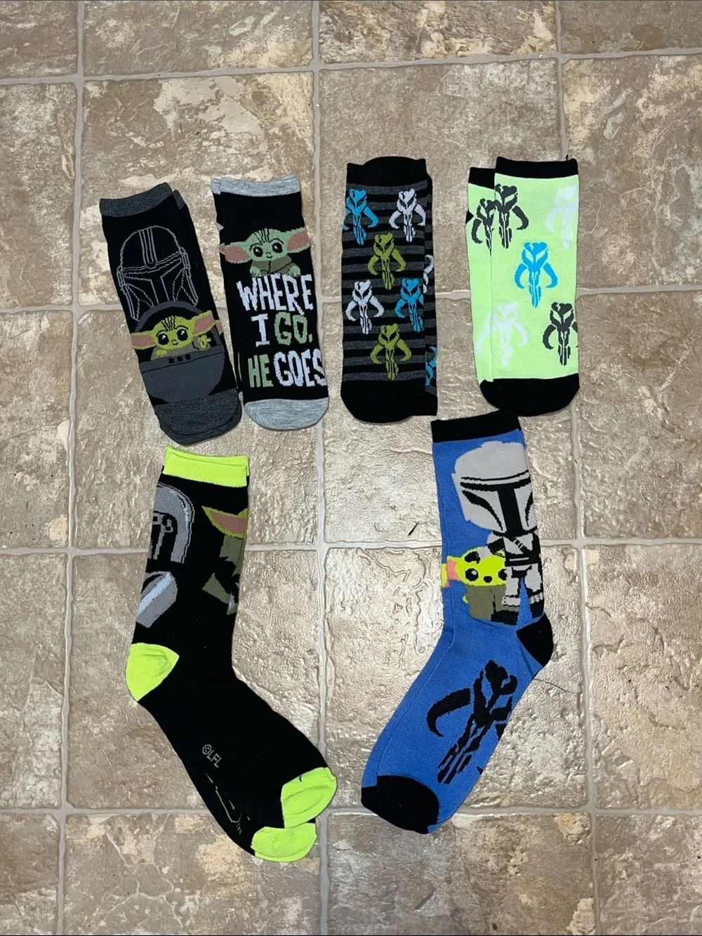 Star Wars Mandalorian & Grogu Crew Socks - Assorted Green, Black, Blue